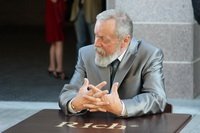  �������!