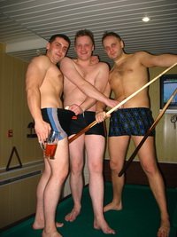  �� �� & ��